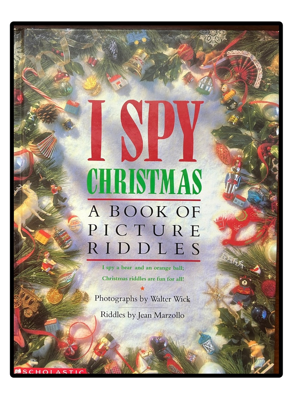 BUNDLE & SAVE 🎄 I Spy Christmas A Book of Picture Riddles Hardcover Book